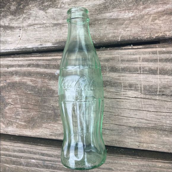 COCA COLA NIAGARA FALLS NY GLASS BOTTLE 2004 - Picture 1 of 7